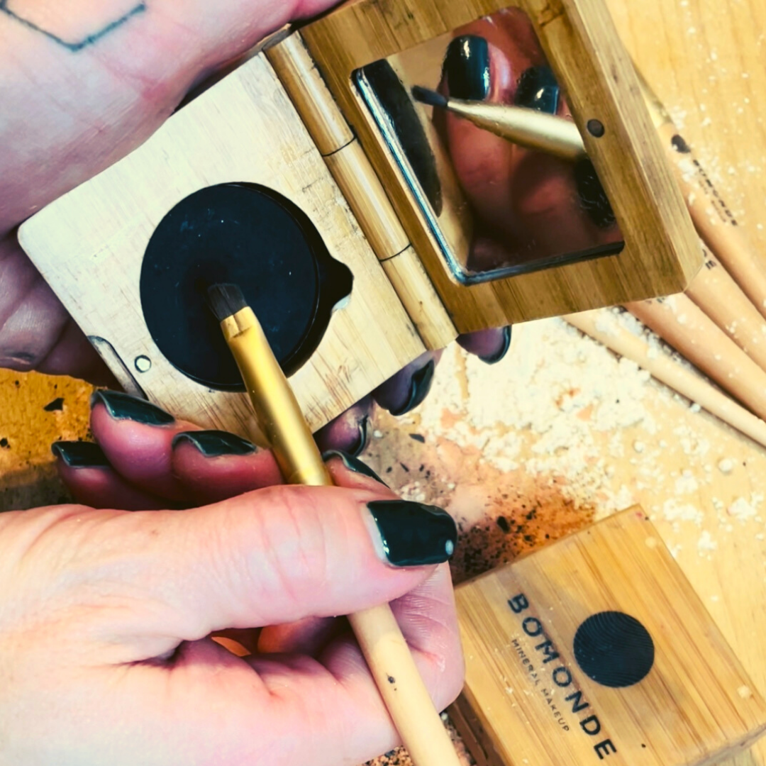 Vegan Mineral Eyeliner | Clean, Toxin-Free, Sustainable Beauty-1